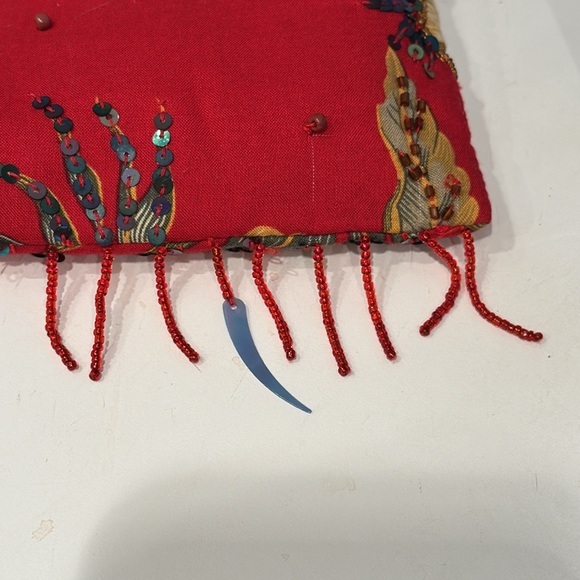 Wood Handles Bag Red Tropical Floral Beaded Sequin - Picture 5 of 7